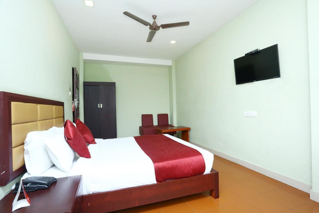 Oyo 15190 Select Residency Hotell Kozhikode Exteriör bild